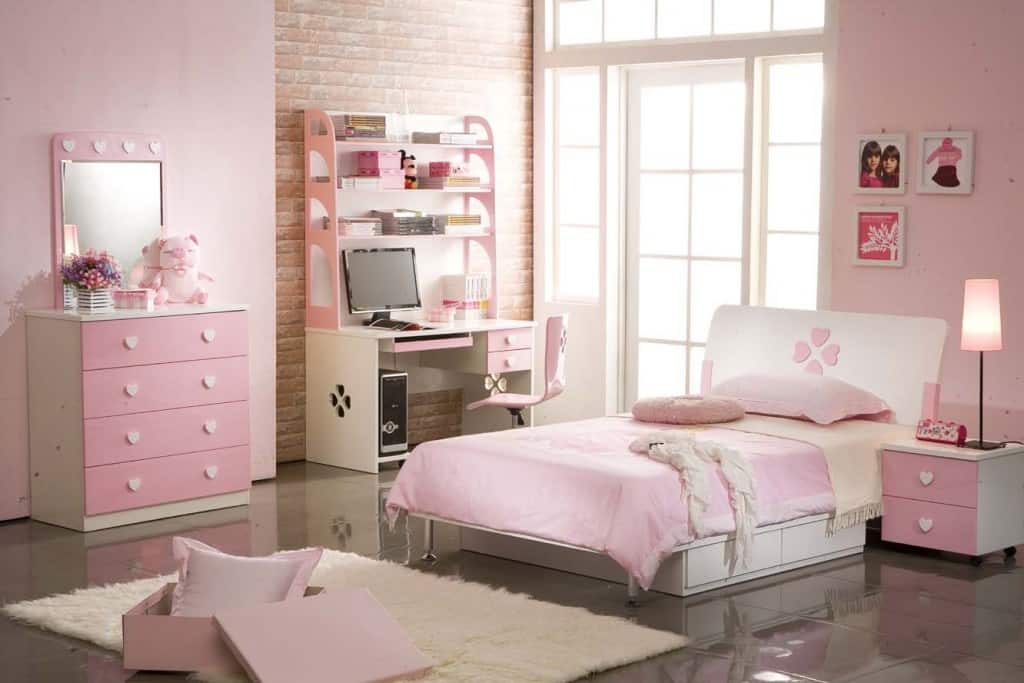 Acumulación ajuste borgoña Pintura y decoración de dormitorios para niñas - VisitaCasas.com