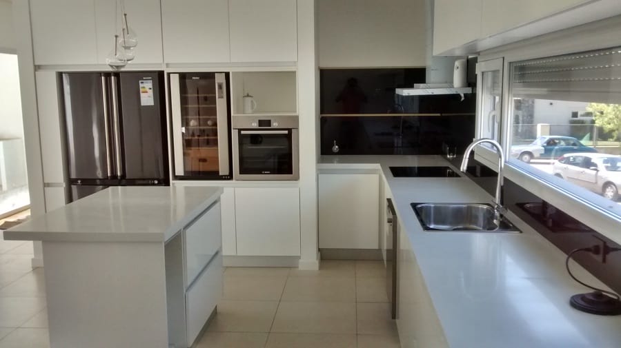 El acrílico es una alternativa para la mesada de su cocina ... El acrílico es una alternativa para la mesada de su cocina ...