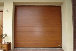 Aprenda a Reparar el Resorte de la Puerta del Garaje - VisitaCasas.com